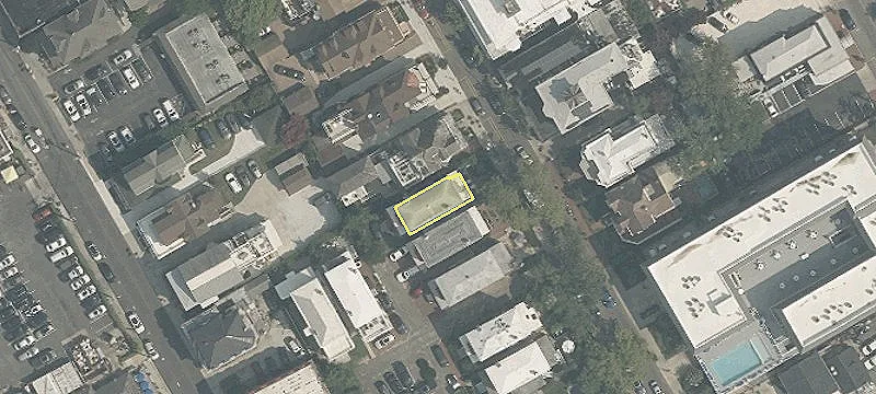 20 Jackson St
