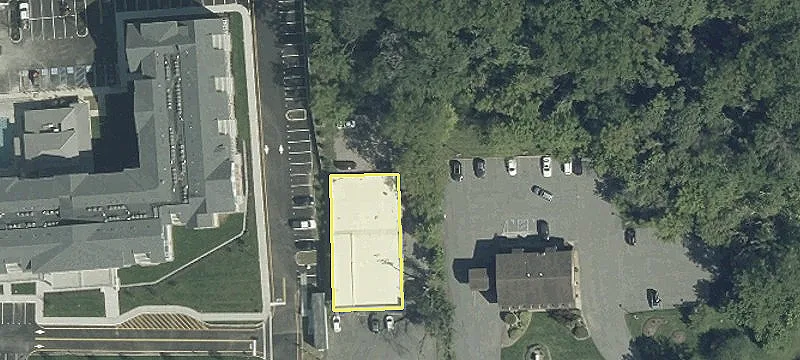 53 12th W Main St