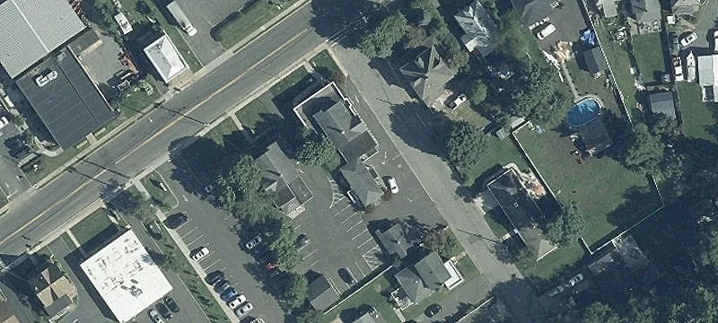 106 Broad St