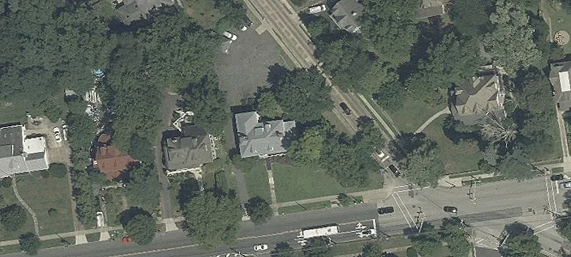 315 Maple Ave