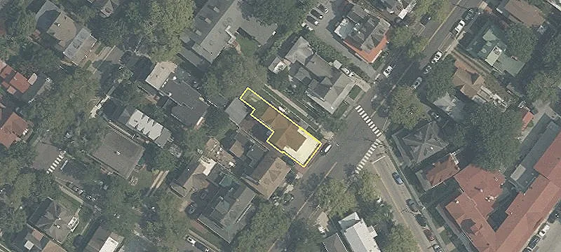 709 Columbia Ave