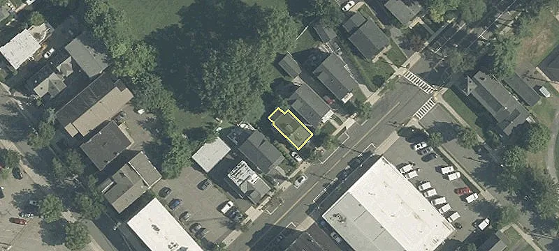 34 Central Ave