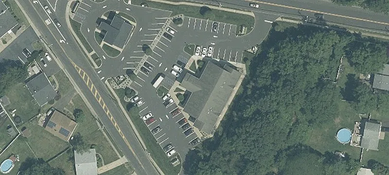 226 Middle Rd