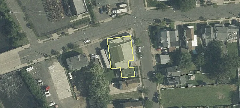125 Monroe St
