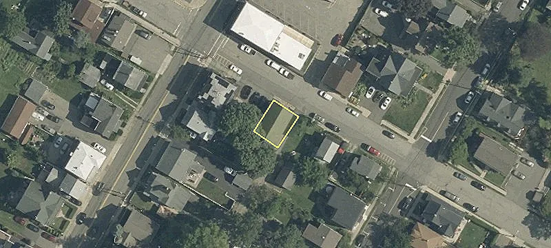 610 Cedar St