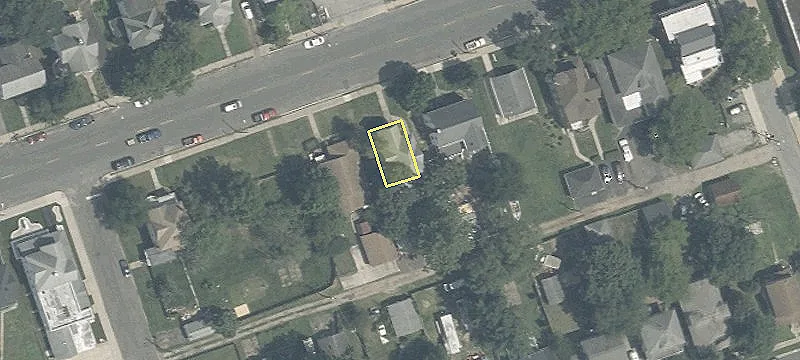 246 Broad St