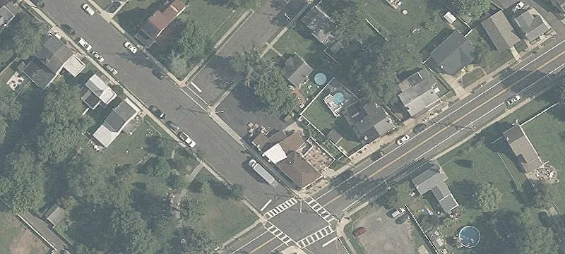231 4th St