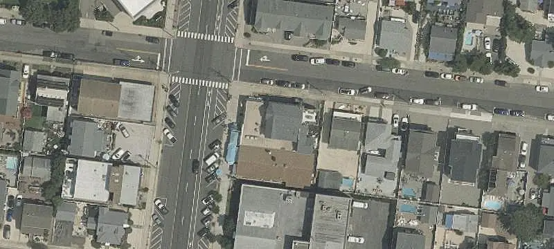 1401 Grand Central Ave