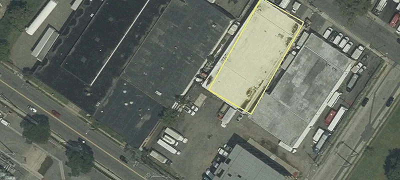 1150 Edgewater Ave