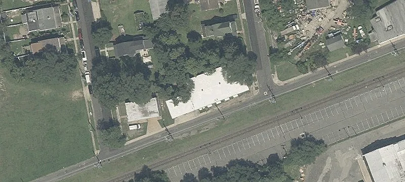 401 Railroad Ave