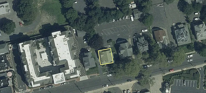 147 Pavilion Ave