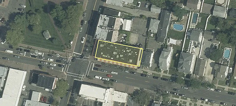 600 Main St