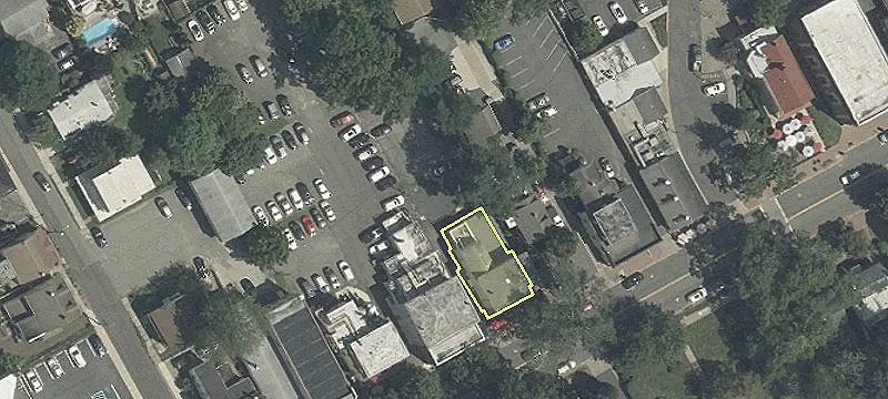 17 Main St