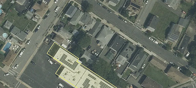 25 1st St