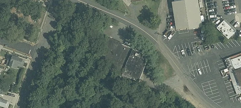 11 Cross Ave