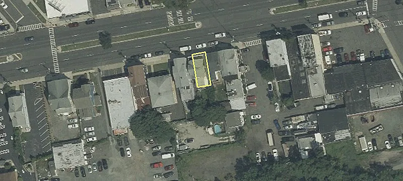 382 Westfield Ave