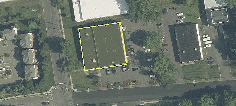 350 Snyder Ave