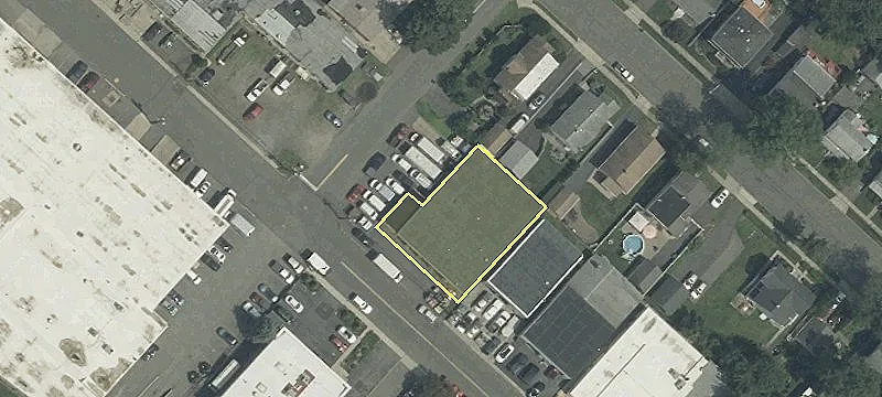 282 Greenwood Ave