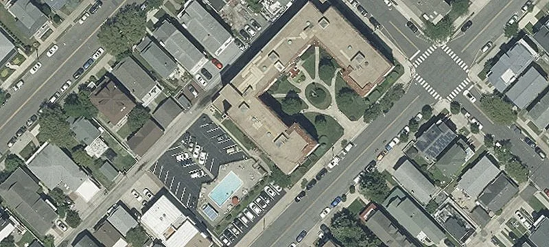 300 Ocean Ave