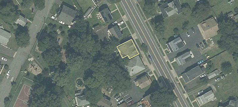 114 Main St