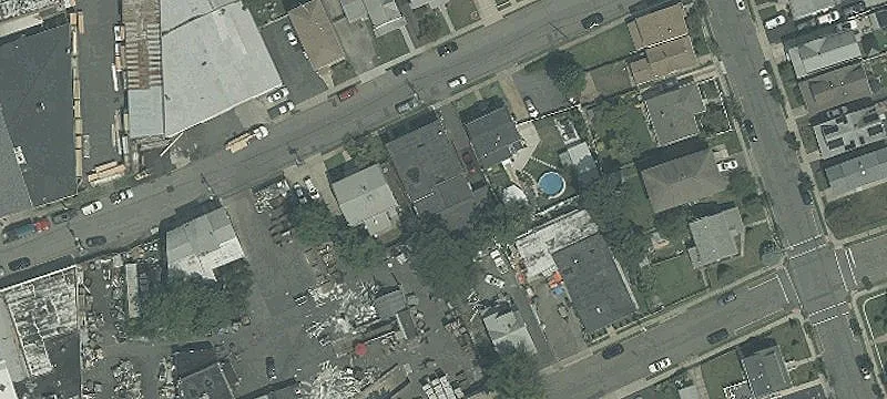 260 Division Ave