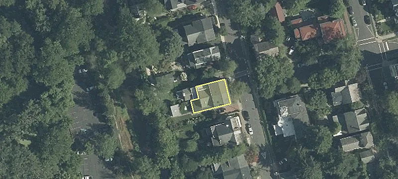 47 Clinton St