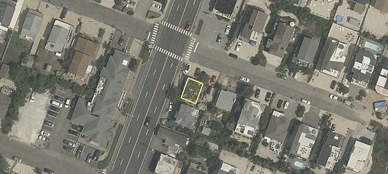 7607 Long Bch Blvd