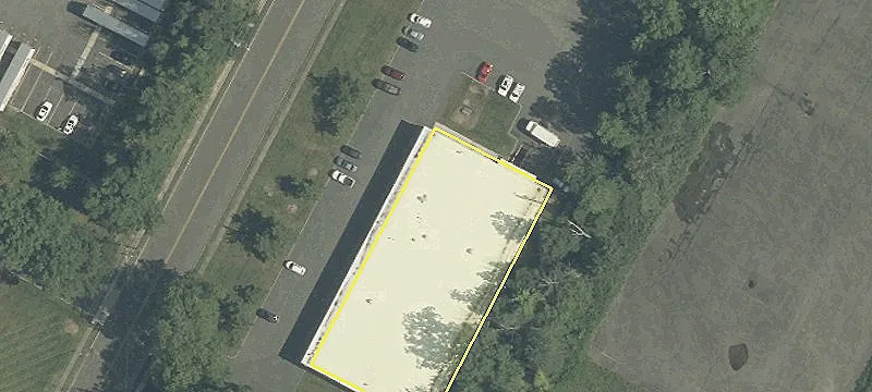 17 Eastmans Rd