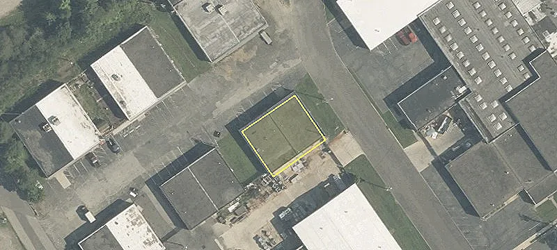 900 Chestnut Ave