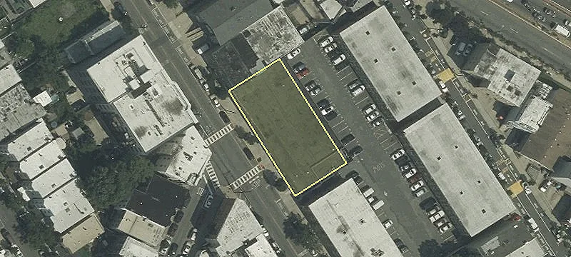 130 32nd St, Unit 40