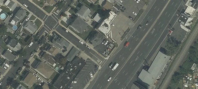 285 Division Ave