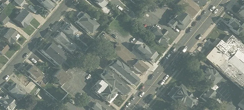 123 Main St