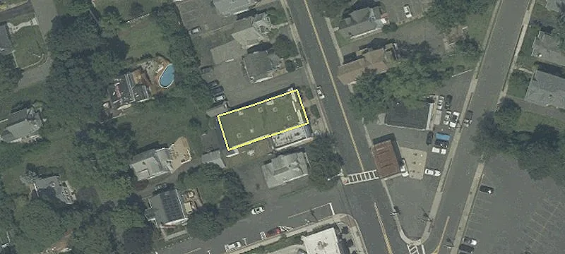 143 Godwin Ave
