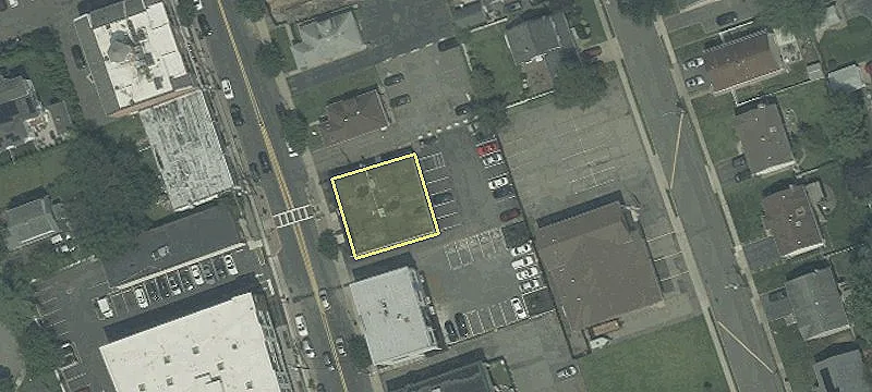 12-45 Riv Rd