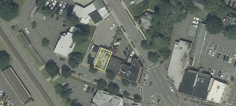 120-124 Allendale Ave, Unit 124