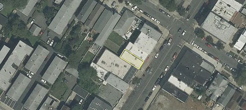 755 Broadway