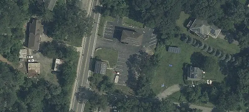 52 Ringwood Ave