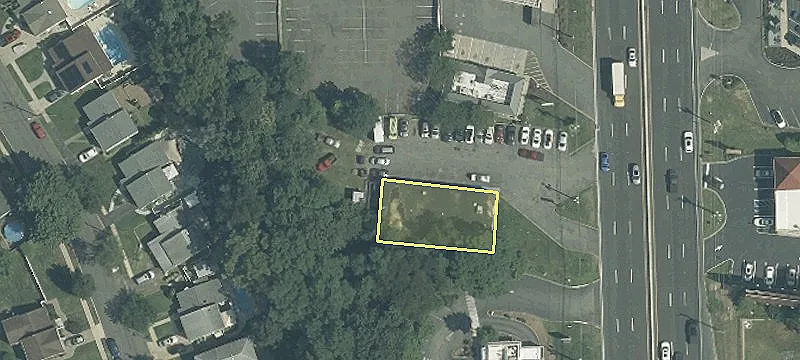 976 Rte 9th 9