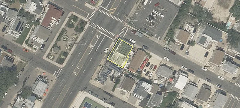 13201 Long Bch Blvd