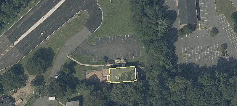 30 Old Budd Lk Rd