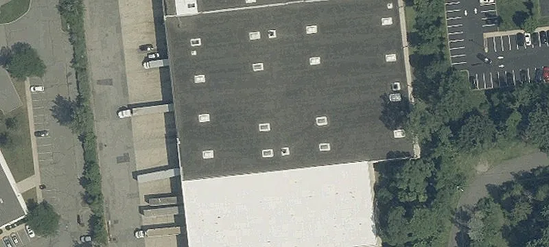 240 Pkwy Parkway