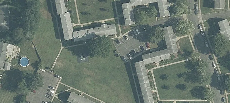 2 Taylor Ave