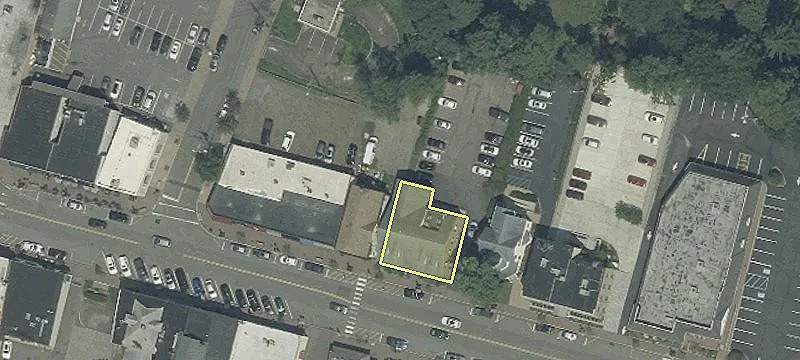72 Allendale Ave