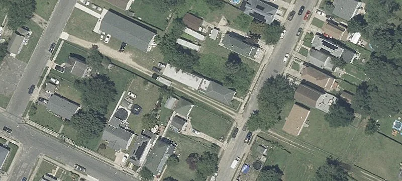 205 3rd St
