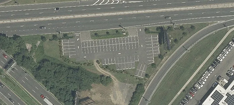 570 Rte 38th E