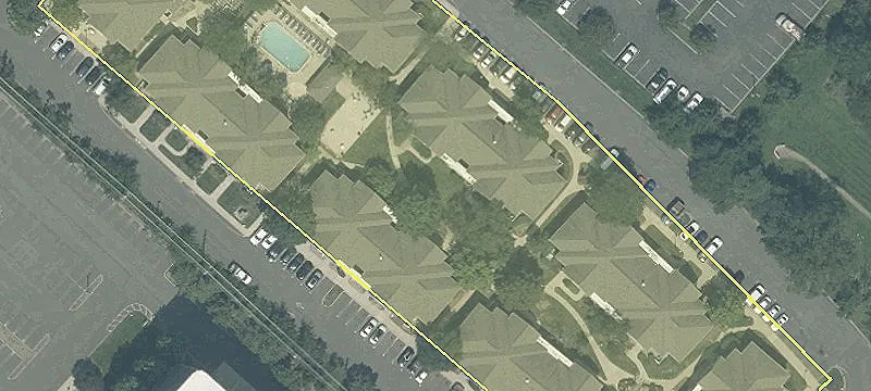 260 Davidson Ave