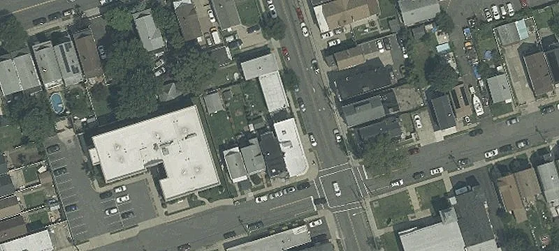 31 Commerce St
