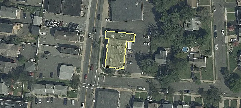 387 Washington Ave
