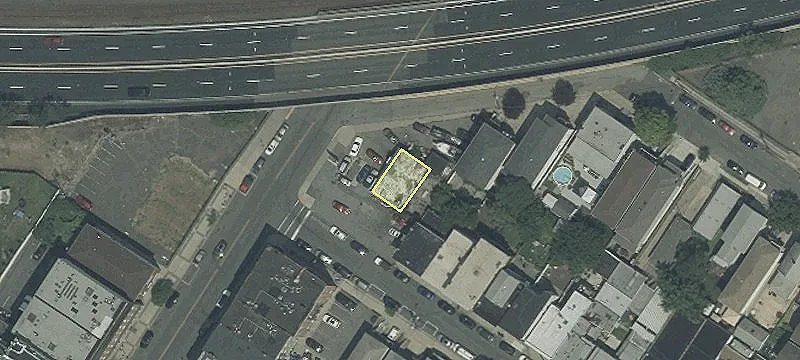 218-222 Broadway, Unit 222
