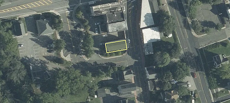 10 Main St
